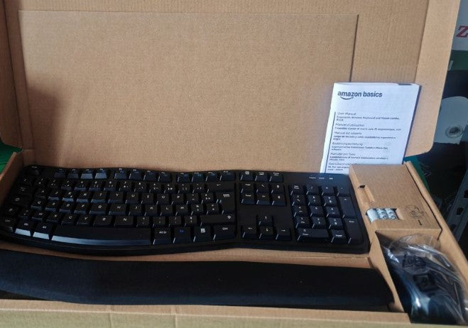 Ensemble clavier et souris sans fil Amazon Basics avec piles et notice