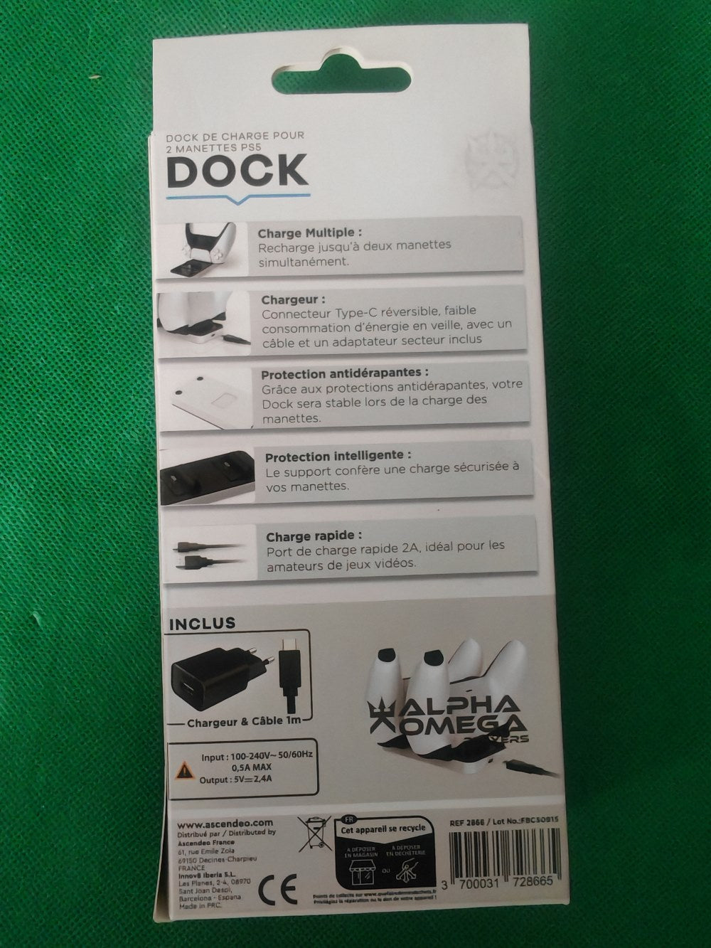 Dos de la boîte : fonctions et chargeur inclus