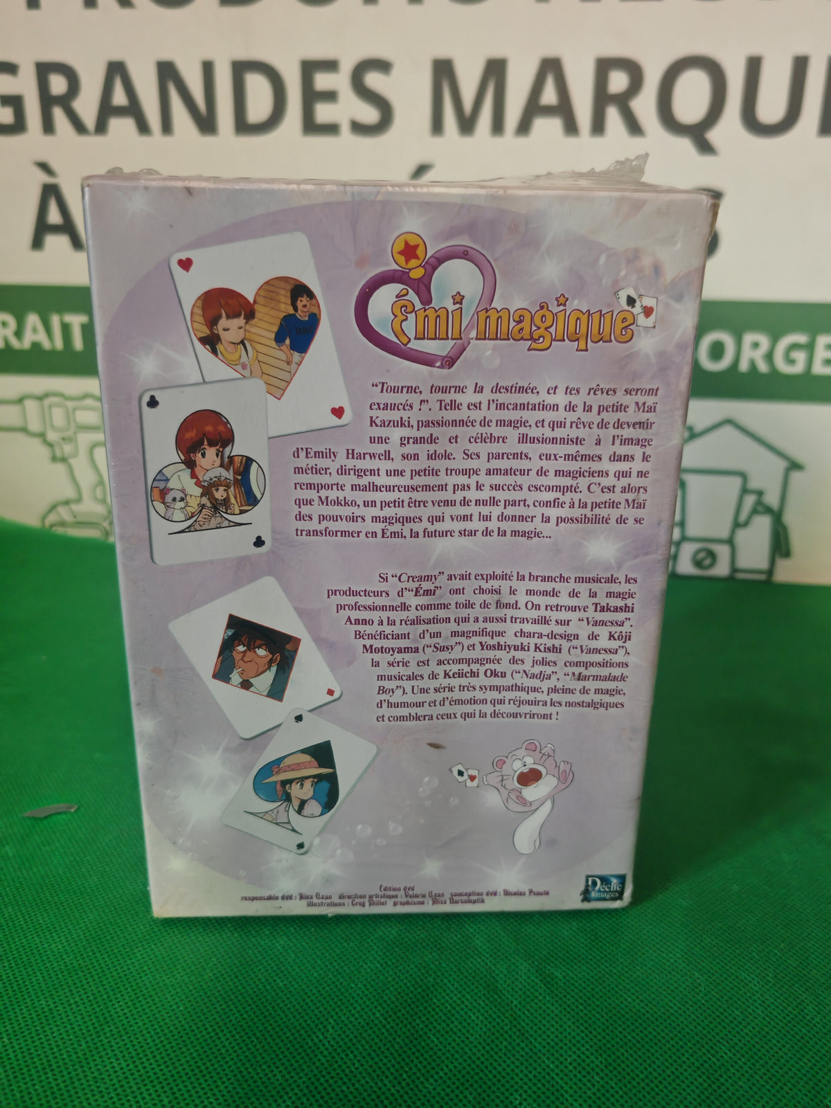 Dos du coffret Émi magique