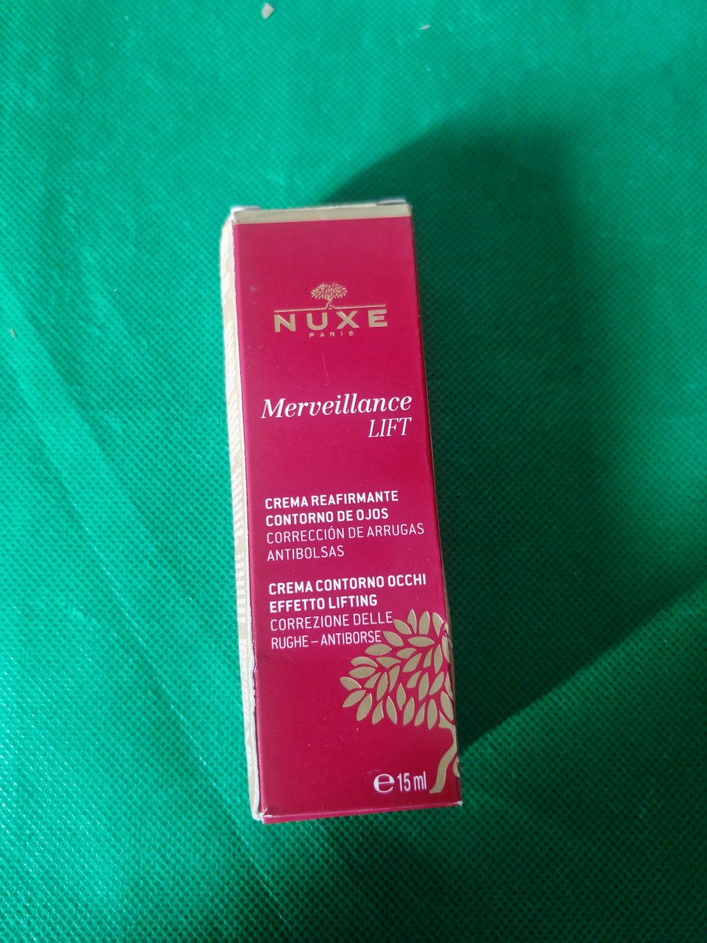 Boîte de la crème contour des yeux Nuxe Merveillance Lift