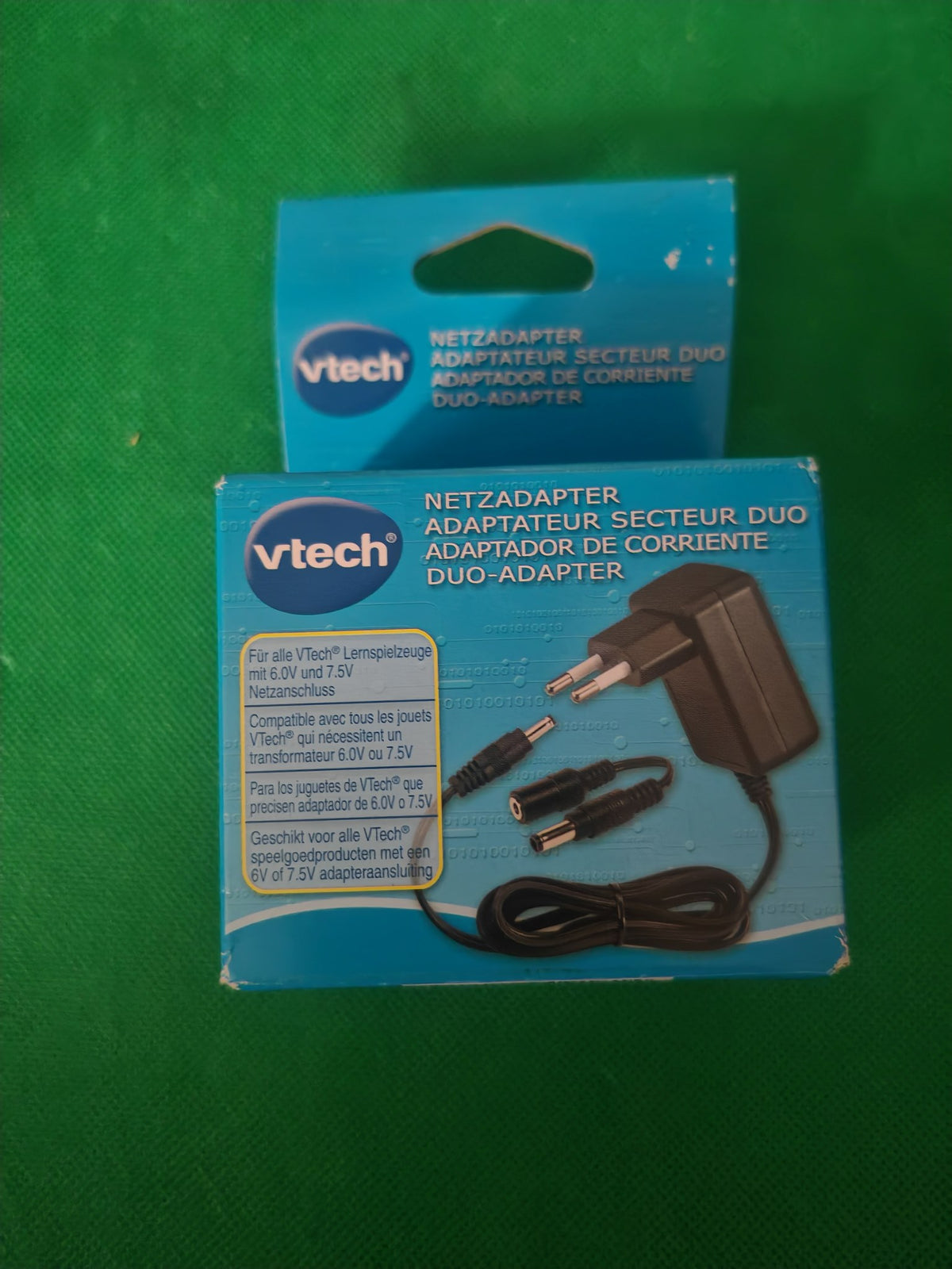 Boîte de l'adaptateur secteur VTech Duo