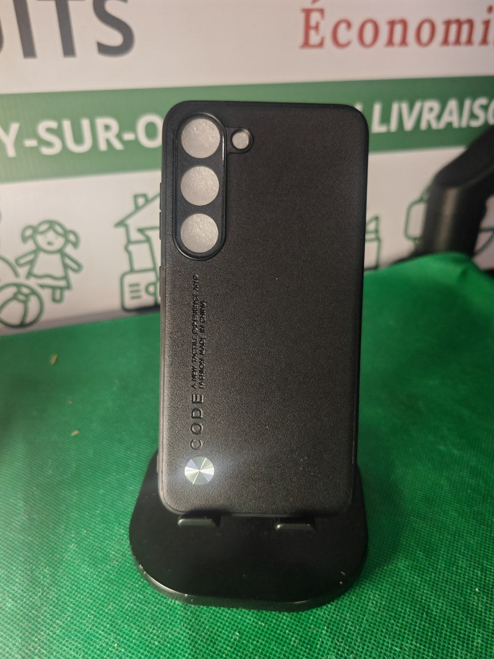 Coque Samsung Galaxy S23 effet cuir noir
