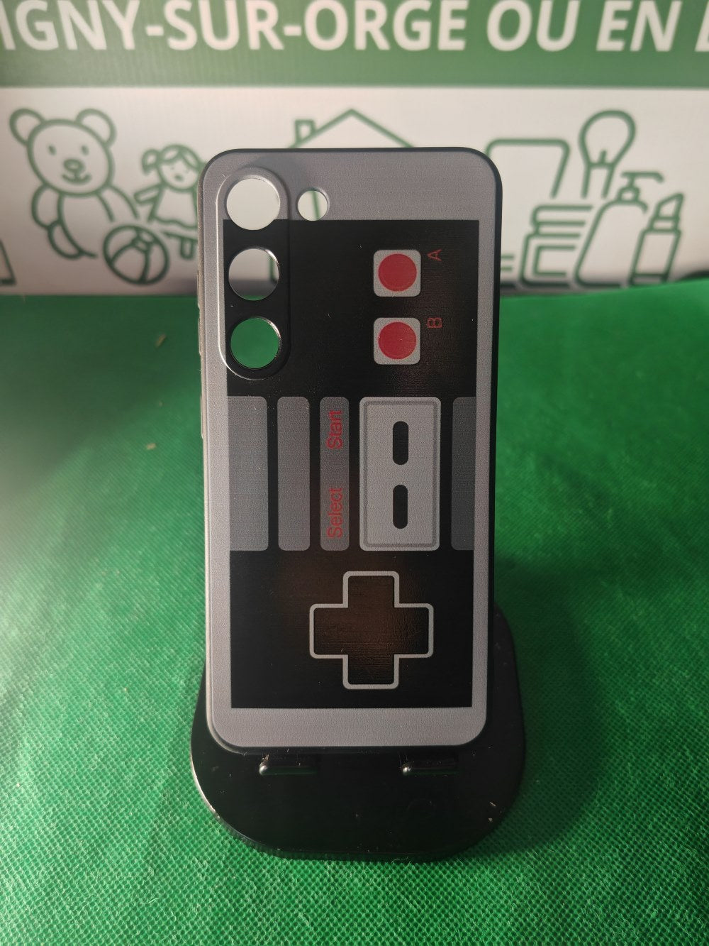 Coque Samsung Galaxy S23 décor manette rétro