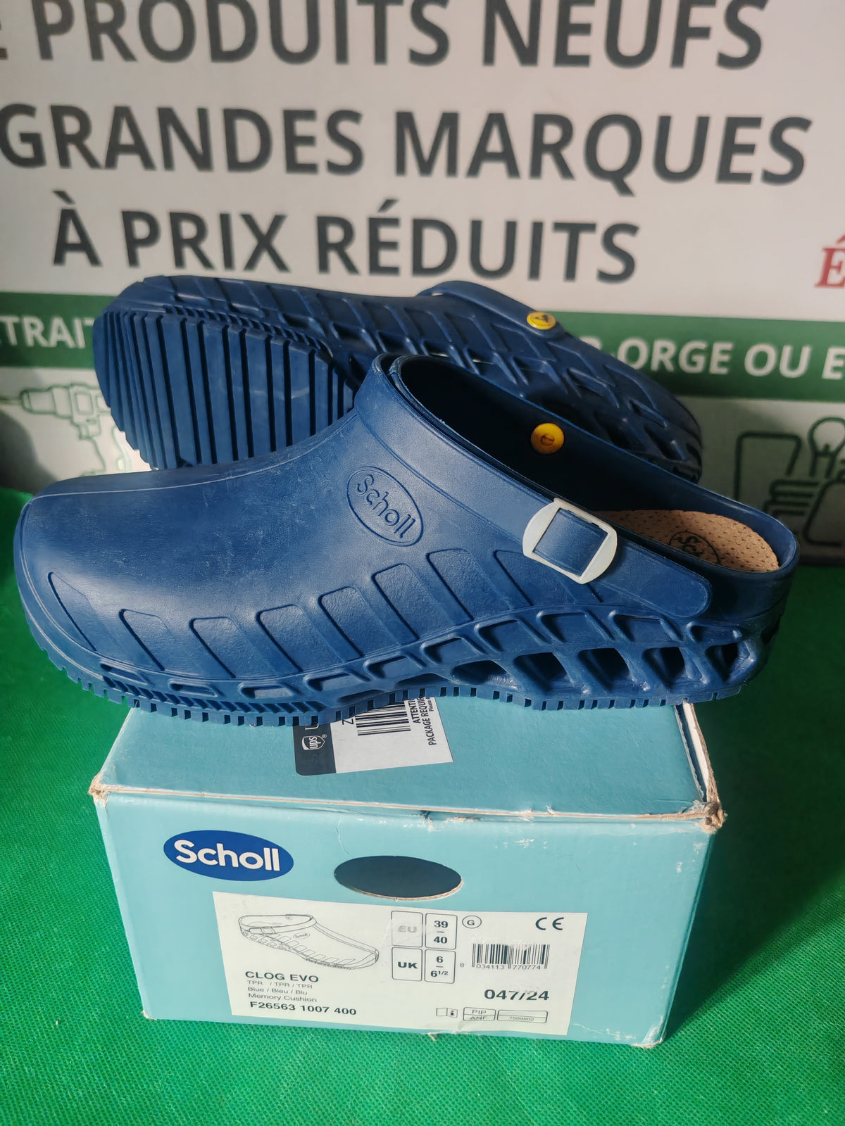Sabots Scholl Clog EVO bleus pointure 39/40 sur leur boîte